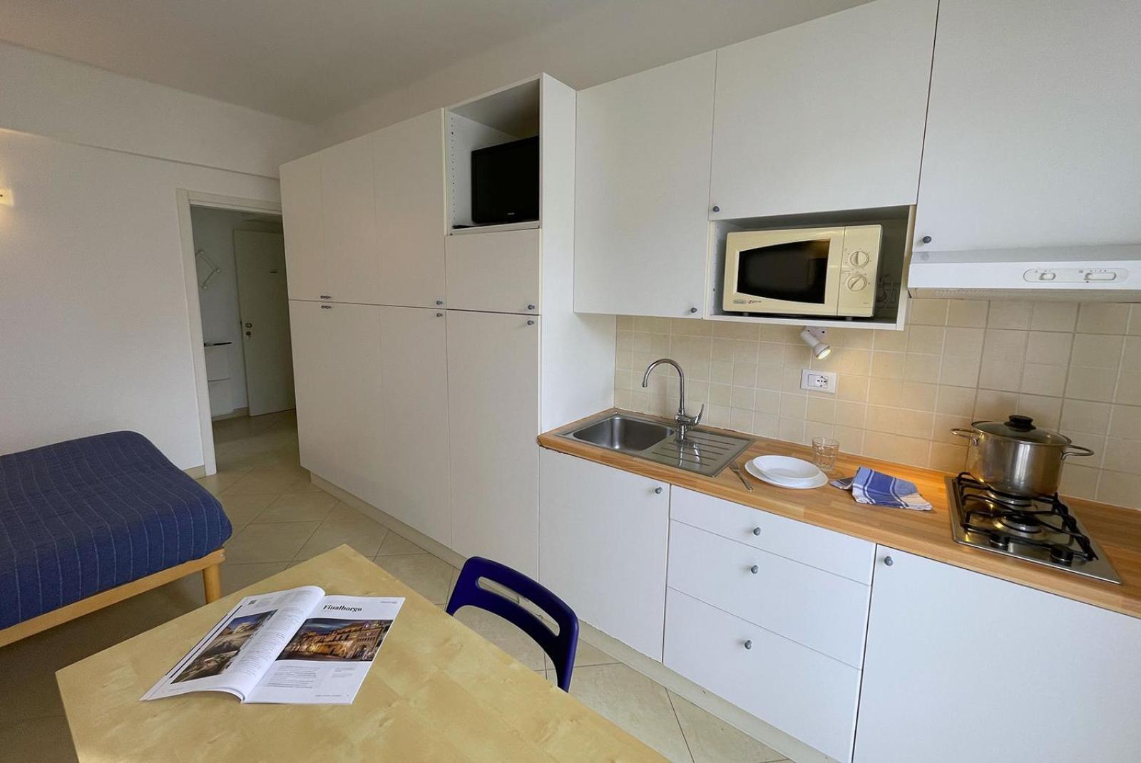 Residence Glicini Finale Ligure Exterior photo
